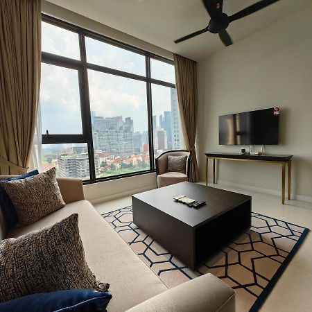 Pavillion Embassy Service Apartment By Autumn Suites Premium Stay Куала Лумпур Екстериор снимка