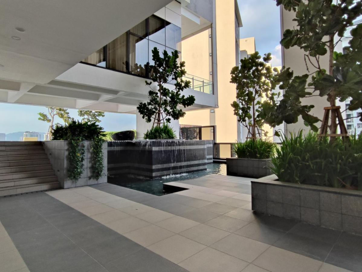 Pavillion Embassy Service Apartment By Autumn Suites Premium Stay Куала Лумпур Екстериор снимка