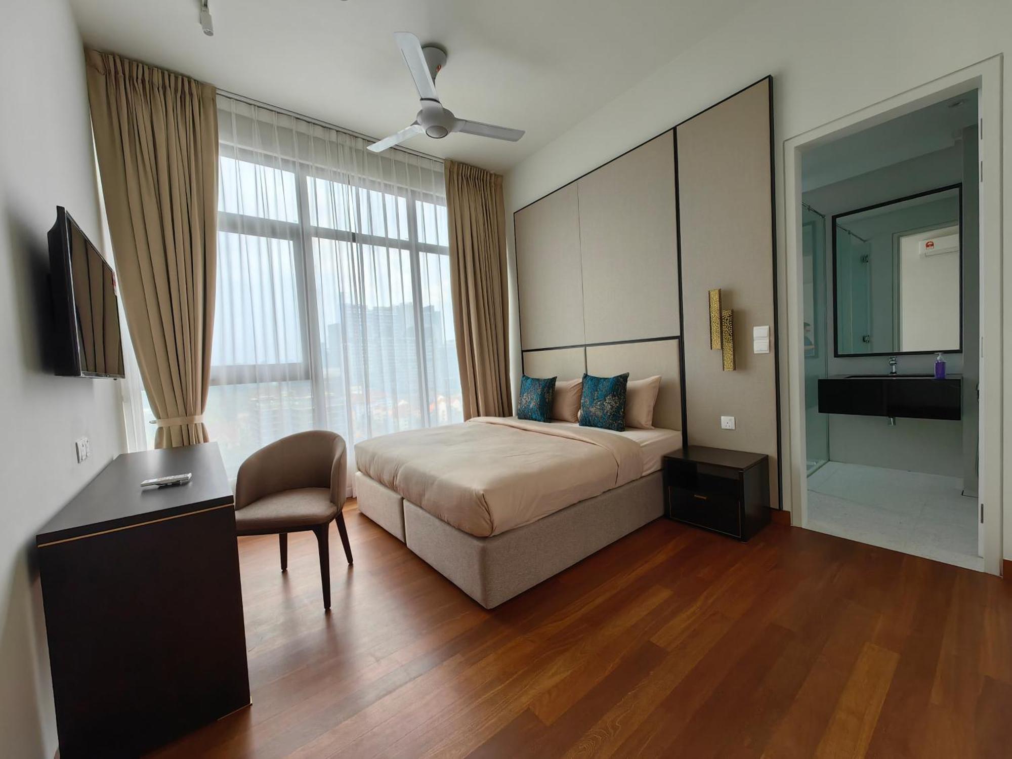 Pavillion Embassy Service Apartment By Autumn Suites Premium Stay Куала Лумпур Екстериор снимка
