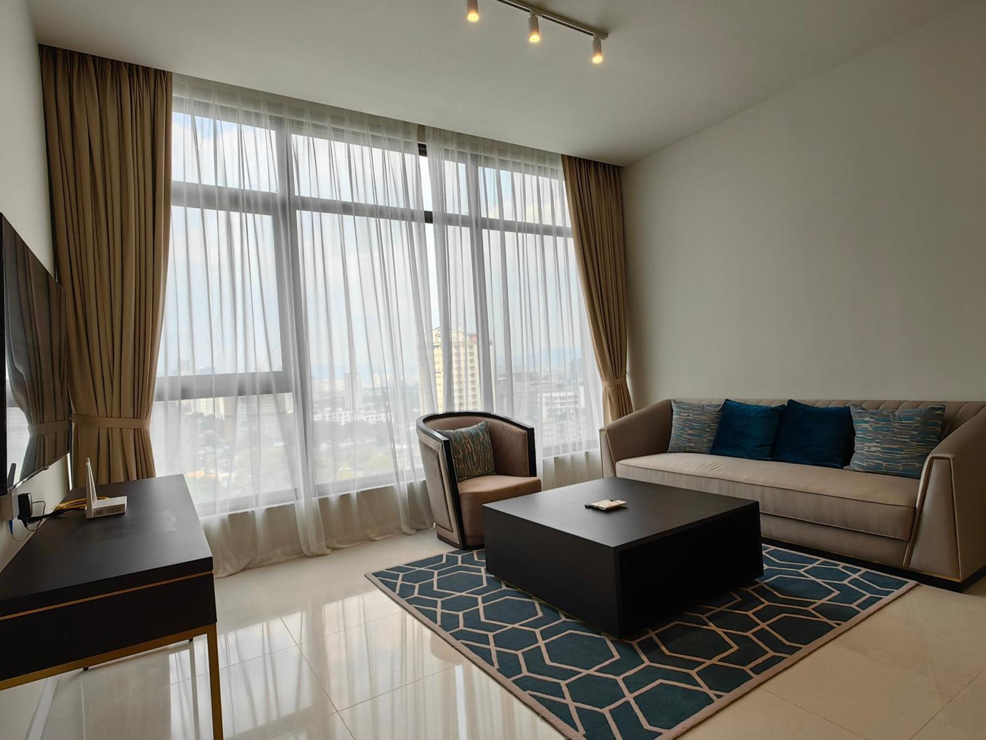 Pavillion Embassy Service Apartment By Autumn Suites Premium Stay Куала Лумпур Екстериор снимка